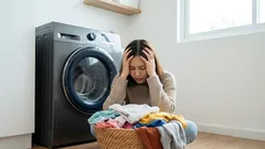 Non puliscono, ti rompono solo la lavatrice: dimentica queste modalità come se fossero un brutto sogno